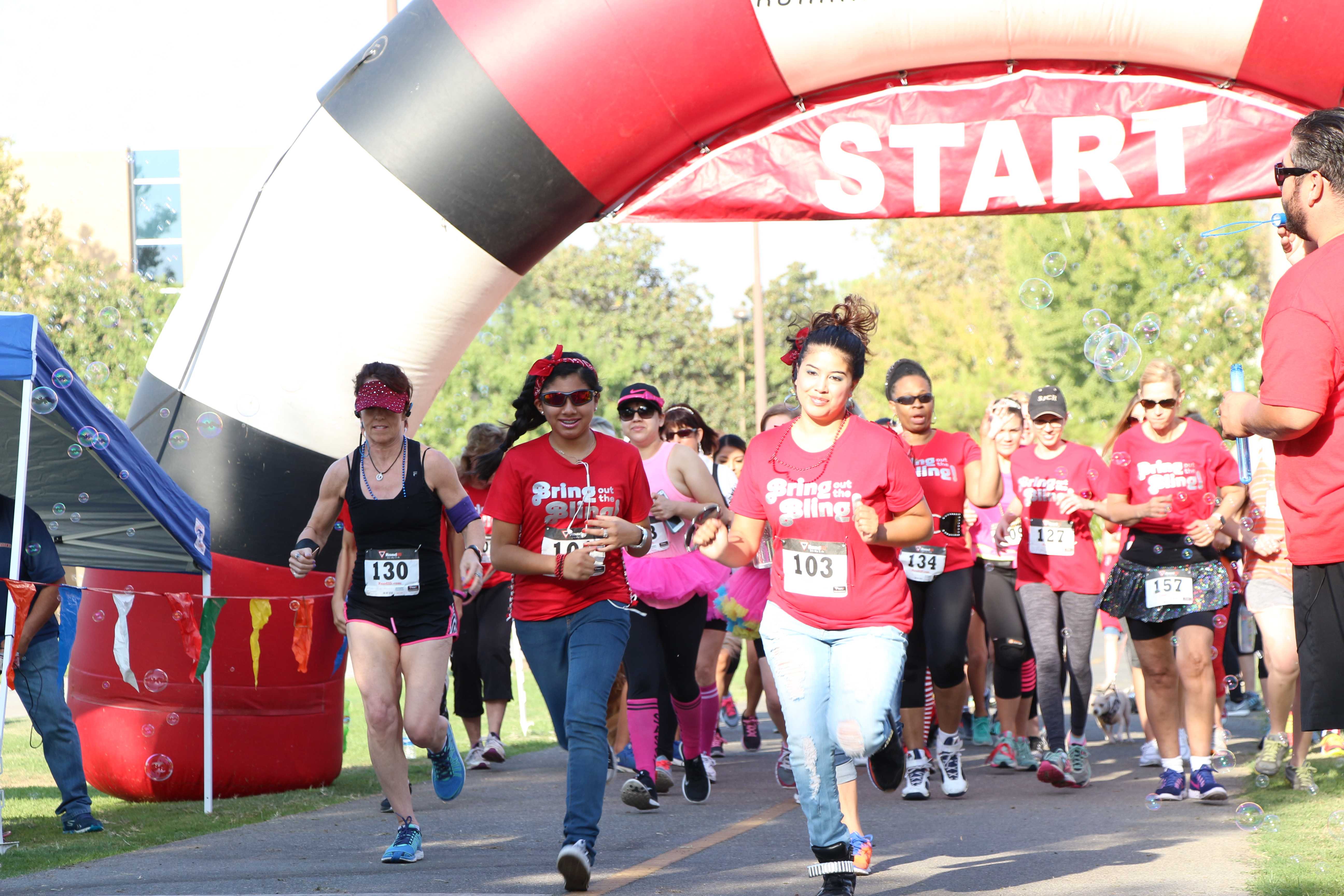 Participants starting the Bring out the Bling 5K Fun Run benefitting Dress for Success Bakersfield at CSUB on Saturday. Photo by Alejandra Flores/ The Runner