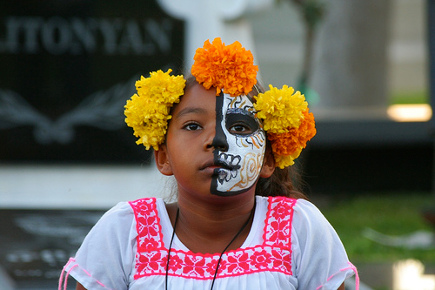 Holiday honors dead relatives