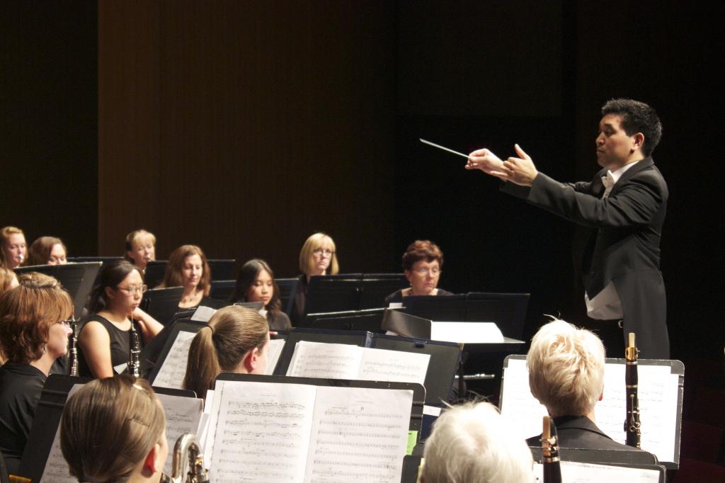 Concert Band Crescendos with No Treble