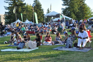 Saturday, May 9, 2015 proved to be the perfect evening for jazz enthusiasts at the Bakersfield Jazz Festival held at the CSUB amphitheater. Ice chests, cheese and wine, and blankets accompanied listeners enjoyed the sounds of Jonathan Kreisberg Quartet. Patti Morris/ The Runner