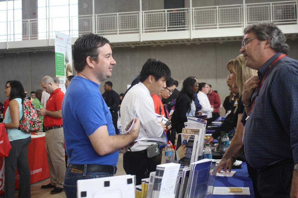 Jobs aplenty at CSUB fair