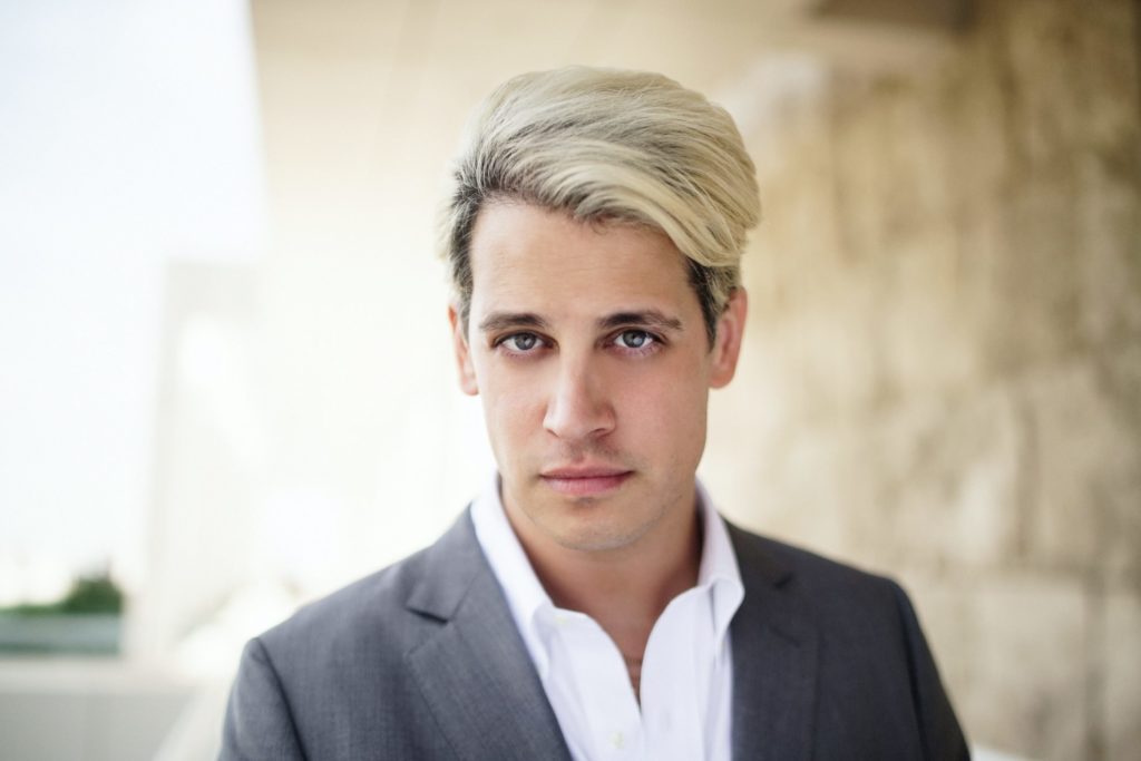 Photo from Milo Yiannopoulos' Facebook 