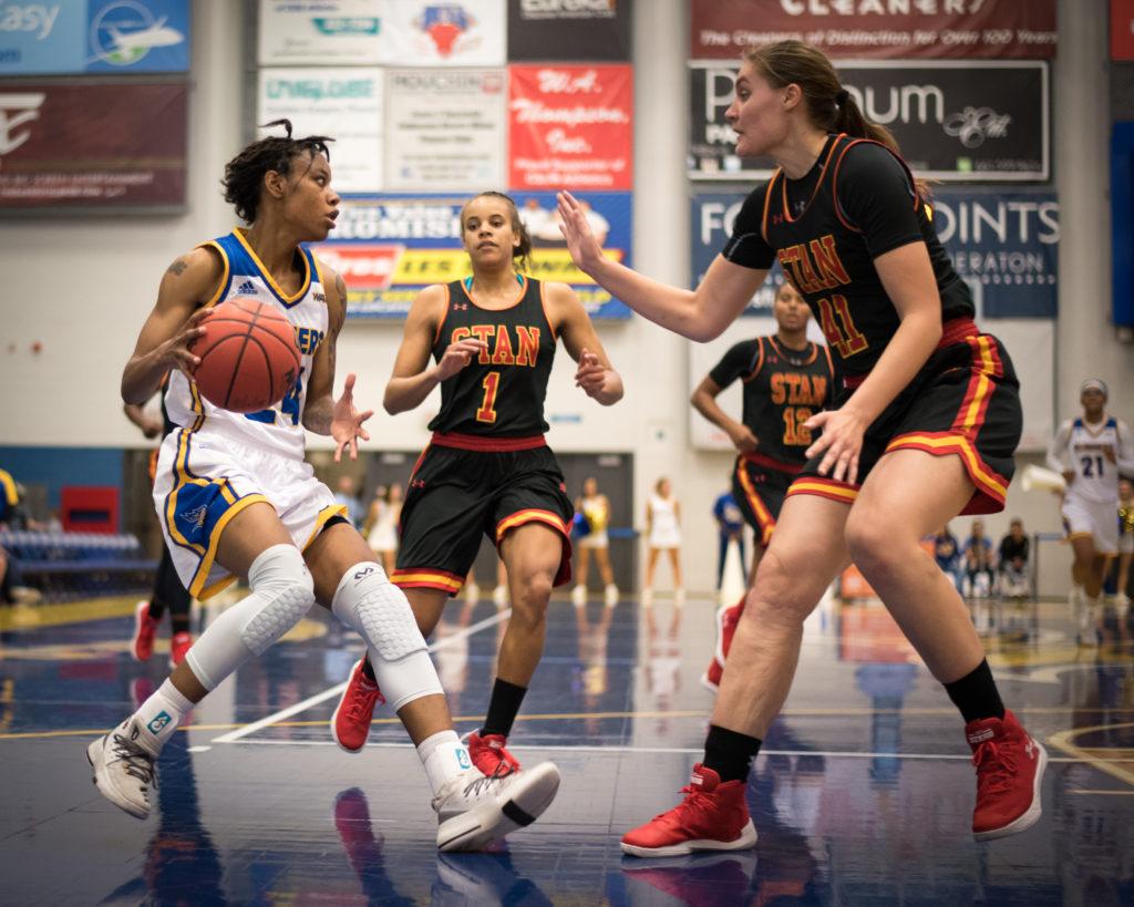 Roadrunners outlast Cal State Fullerton