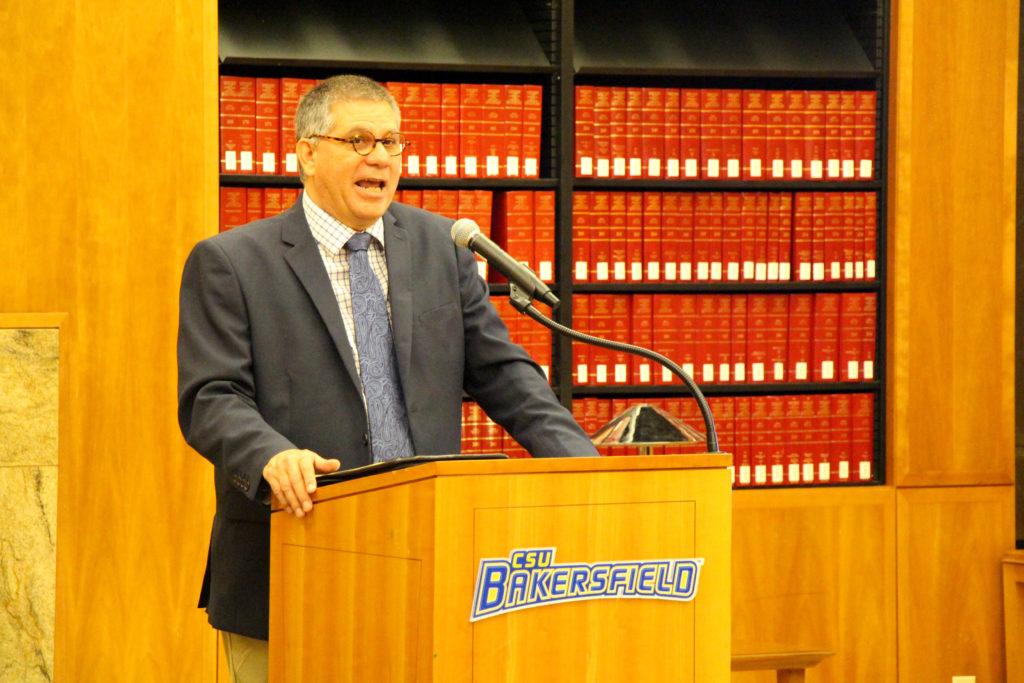 Photo by Andrew Paredez/The Runner
Mark Trahant discusses Native American health at CSUB.