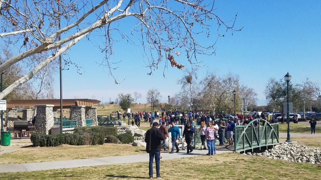 Photo by Christopher Sanchez/The Runner
Hundreds of trainers looking for a shiny Dratini at Riverwalk Park during Pokemon
Go’s Community Day event.