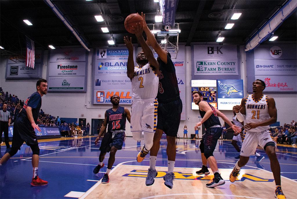Roadrunners win 2 out of 3 over weekend in Bahamas
