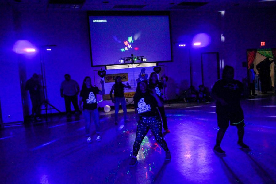 Lead by Guinness World Record holder, Carrie Swidecki, students and guests come together to play “Just Dance” on Mar 9 in the Student Union Multi-Purpose Room.