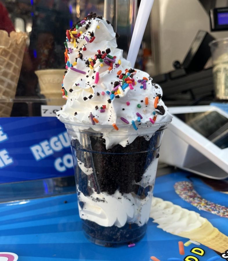 Oreo sundae from ice cream booth. Photo by Baylie Ruiz.