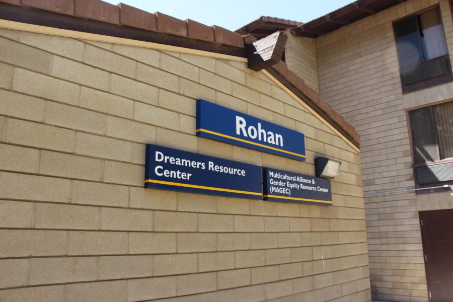 The Dreamers Resource Center at California State University, Bakersfield helps undocumented students,
specifically DACA recipients, while they pursue higher education. Photo by Gillian Galicia / The Runner