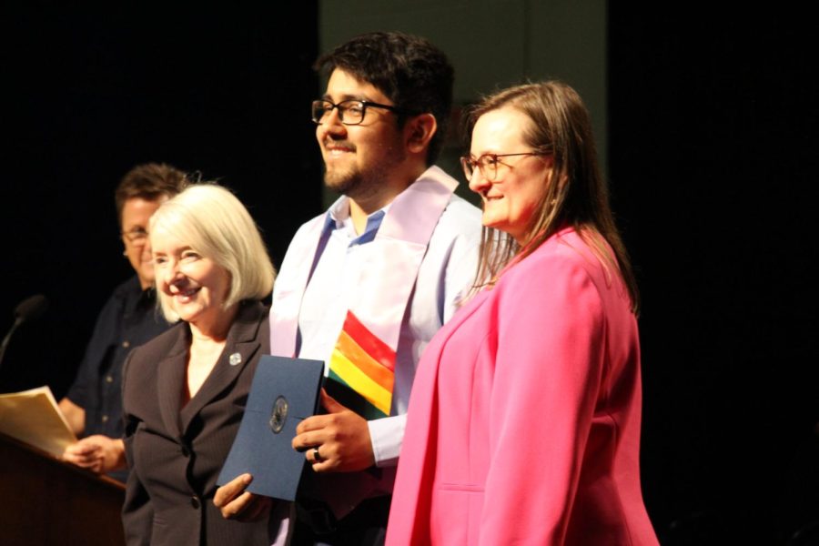  Dr. Zelezney and Jackson award Jose Martinez his lavender stole on May 11. 
