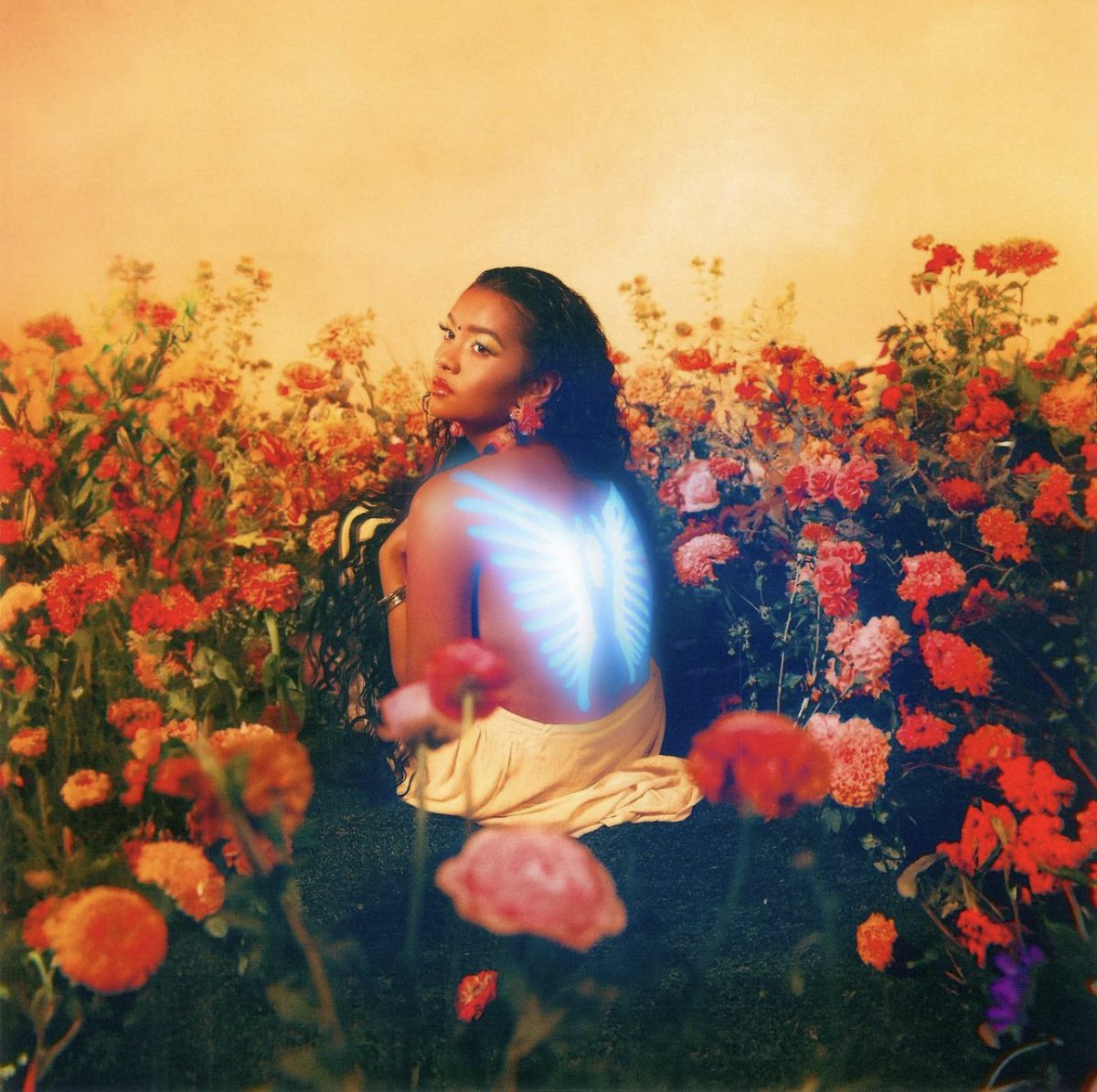 "Paravi: EP" album cover from the official Paravi website.