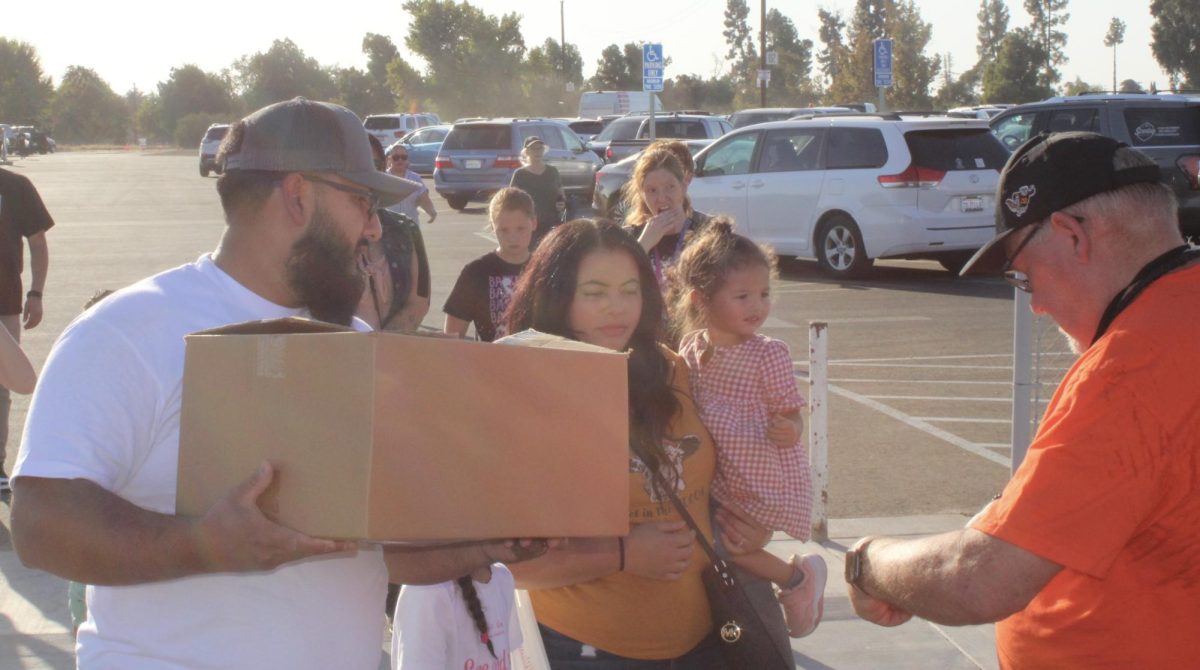 Community Action Partnership of Kern called upon the Kern County community in order to help Feed the Need—an annual event that CAPK does in partnership with the Kern County Fair by offering free admissions to those who bring cans in increments of six.  

It may have been triple digits in temperature, but that didn’t stop the community from bringing 25,638 pounds of food, equaling around 21,412 meals.  