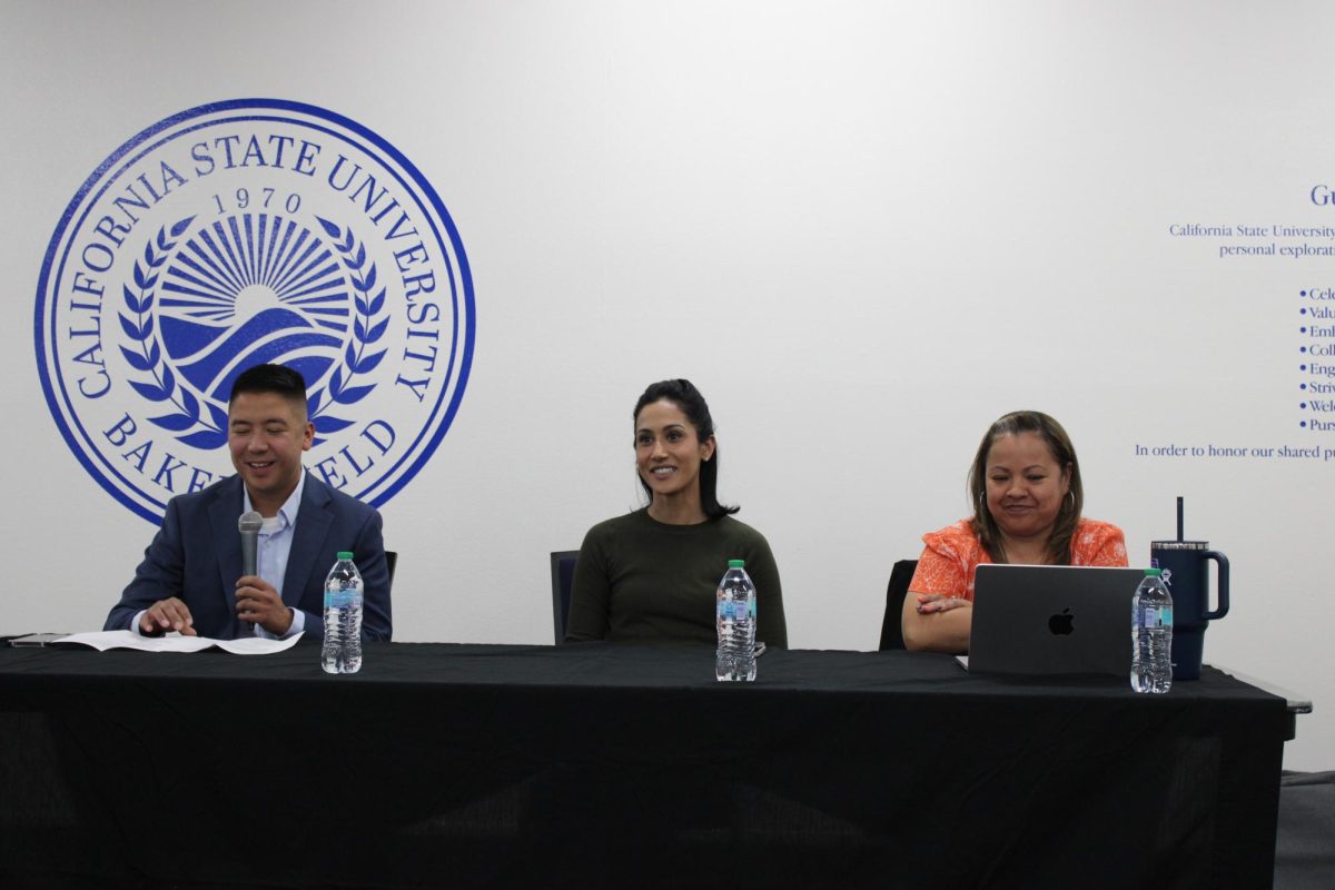 Left to right. Councilman Eric Arias, Vice Mayor Manpreet Kaur and Dr. Ivy Cargile. Talking about the importance of young people votes in local politics during the discussion. 